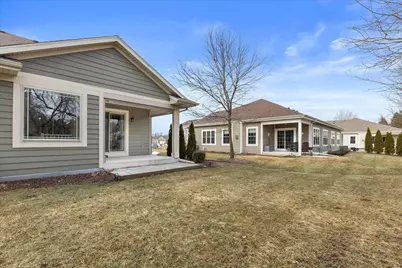 14122 W Honeyager Dr, New Berlin, WI 53151 - Photo 39