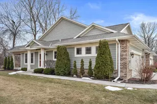 14122 W Honeyager Dr, New Berlin, WI 53151 - Photo 1