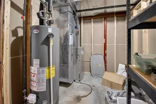 9518 Jasmine Ct, Sturtevant, WI 53177 - Photo 39