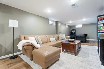 2721  Arrowhead St, Racine, WI 53402 - Photo 29