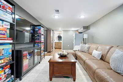 2721  Arrowhead St, Racine, WI 53402 - Photo 27