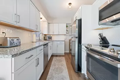 2721  Arrowhead St, Racine, WI 53402 - Photo 17