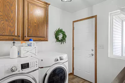 2307 S 21st St, Manitowoc, WI 54220 - Photo 19