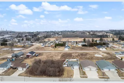 2307 S 21st St, Manitowoc, WI 54220 - Photo 33