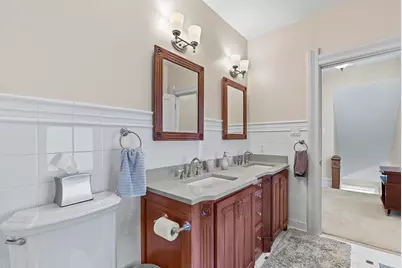 8100 W Chestnut St, Wauwatosa, WI 53213 - Photo 31