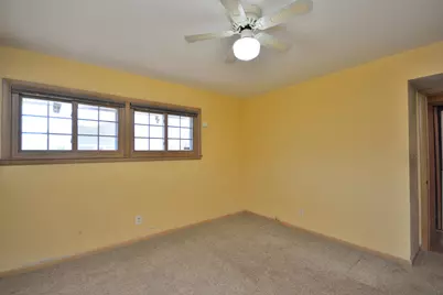 12700  Dunwoody Dr, Elm Grove, WI 53122 - Photo 27