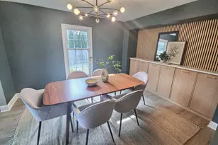 2608 W Hyacinth Ct, Mequon, WI 53092 - Photo 7