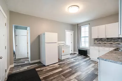 407  Avon St, La Crosse, WI 54603 - Photo 9