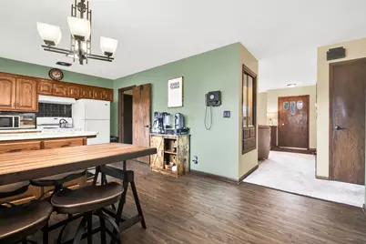 W144N4952  Stone Dr, Menomonee Falls, WI 53051 - Photo 13