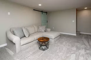 207 Douglass Ave, Waukesha, WI 53186 - Photo 25