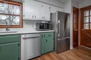 207 Douglass Ave, Waukesha, WI 53186 - Photo 13