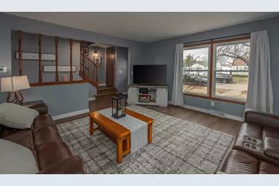 207  Douglass Ave, Waukesha, WI 53186 - Photo 3