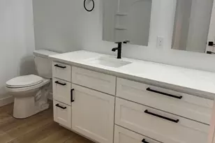 1361 Annapolis Dr, Holmen, WI 54636 - Photo 15