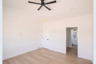 1361  Annapolis Dr, Holmen, WI 54636 - Photo 17