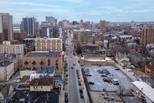 1920 N Farwell Ave, Milwaukee, WI 53202 - Photo 35