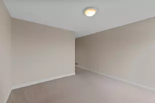 1920 N Farwell Ave, Milwaukee, WI 53202 - Photo 27