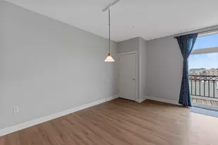 1920 N Farwell Ave, Milwaukee, WI 53202 - Photo 13