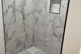 1371 Annapolis Dr, Holmen, WI 54636 - Photo 9