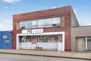 4427-4429 W Fond du Lac Ave, Milwaukee, WI 53216 - Photo 1