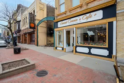 1031 N Martin Luther King Jr Dr, Milwaukee, WI 53203 - Photo 3