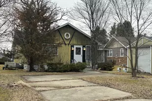 8045-8031 W Lakeshore Dr, Burlington, WI 53105 - Photo 1