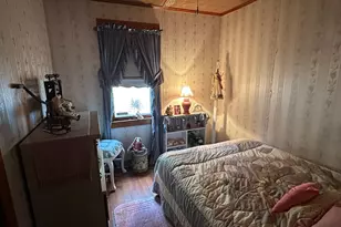 8045 W Lakeshore Dr, Burlington, WI 53105 - Photo 15