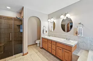 520 Bayberry Ln, Slinger, WI 53086 - Photo 17