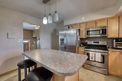 4605 N 107th St, Wauwatosa, WI 53225 - Photo 11