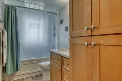 4605 N 107th St, Wauwatosa, WI 53225 - Photo 19