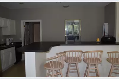 N22 W24122  Cloister Cir #5 E, Pewaukee, WI 53072 - Photo 45