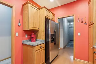 N28W6646 Alyce St, Cedarburg, WI 53012 - Photo 9