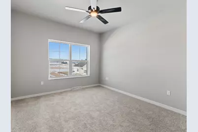 1675  Reigle Dr Unit #4, Kewaskum, WI 53040 - Photo 17