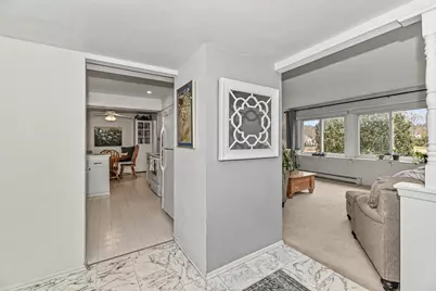 1124  Pilgrim Pkwy, Elm Grove, WI 53122 - Photo 3