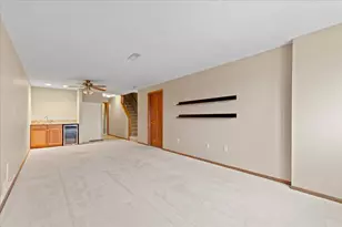 986 Oconomowoc Pkwy, Oconomowoc, WI 53066 - Photo 31