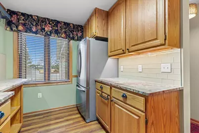 986  Oconomowoc Pkwy, Oconomowoc, WI 53066 - Photo 11