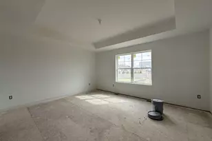 1302 Evergreen Dr, Delavan, WI 53115 - Photo 5