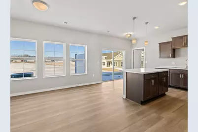 1675  Reigle Dr Unit #7, Kewaskum, WI 53040 - Photo 9