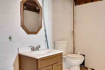 2212  16th St, La Crosse, WI 54601 - Photo 25