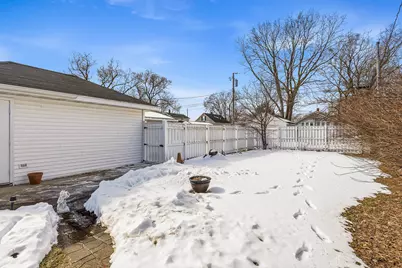 2212  16th St, La Crosse, WI 54601 - Photo 29