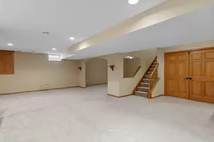 1960 Foxcroft Ln, Waukesha, WI 53189 - Photo 29