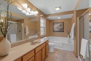 1960 Foxcroft Ln, Waukesha, WI 53189 - Photo 21