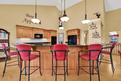 315  Prairie Song Dr, Waukesha, WI 53188 - Photo 11