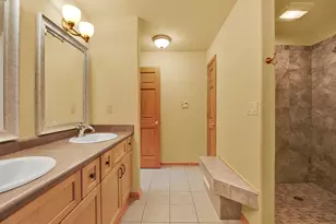 315 Prairie Song Dr, Waukesha, WI 53188 - Photo 35