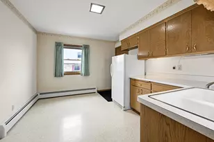 17880 Redvere Dr, Brookfield, WI 53045 - Photo 31