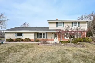 17880 Redvere Dr, Brookfield, WI 53045 - Photo 13