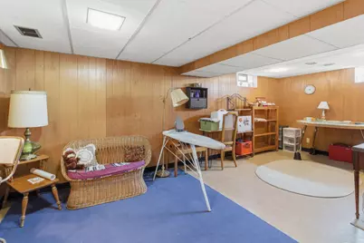 309  Roberts Dr, Mukwonago, WI 53149 - Photo 37