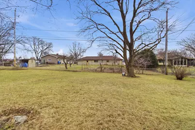 309  Roberts Dr, Mukwonago, WI 53149 - Photo 41