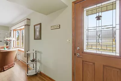 309  Roberts Dr, Mukwonago, WI 53149 - Photo 25