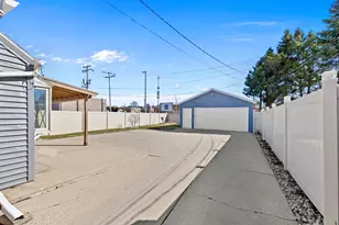 3130 S 60th St, Milwaukee, WI 53219 - Photo 23