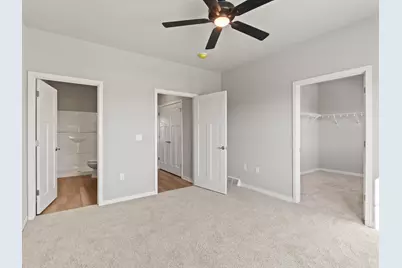 1675  Reigle Dr Unit #5, Kewaskum, WI 53040 - Photo 11